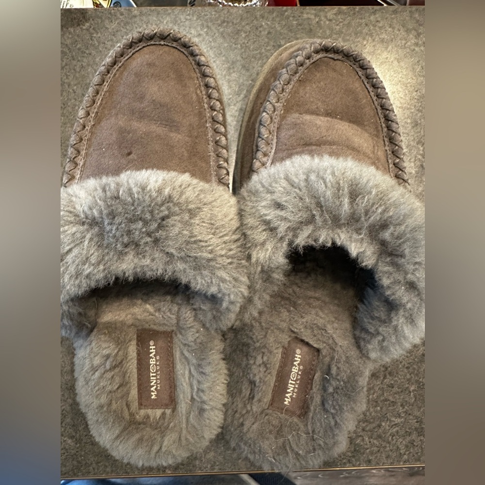 Mens Manitoba’s Mukluks Cabin Slide Slippers